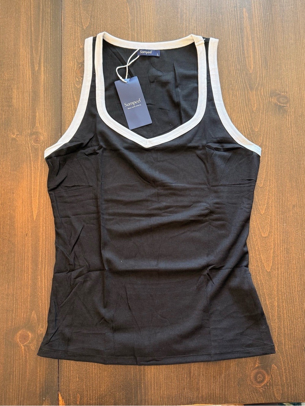Black Tank Top with White Trim - Women's Casual Scoop Neck Ribbed NWT new Large